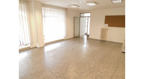 Prodejna  120 m2 s velkou výlohou - Ostrava - Mariánské Hory